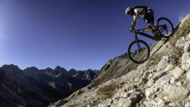 6-10.10.19.
eBike Queyras, France/Italy.
Mountain Biking UK.

PIC © Andy Lloyd
www.andylloyd.photography